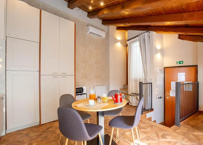 Bolognaroomscom - Falegnami Boutique Appartement *