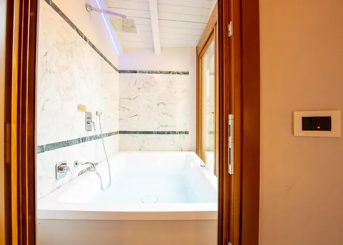 Bolognaroomscom - Falegnami Boutique Appartement *