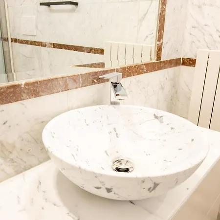 Bolognaroomscom - Falegnami Boutique 볼로냐