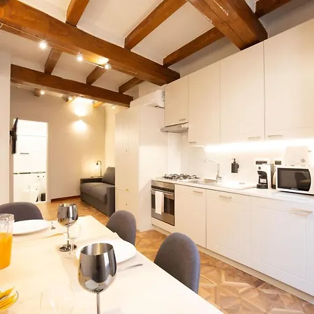 아파트 Bolognaroomscom - Falegnami Boutique 볼로냐