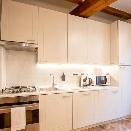 Falegnami Boutique Suites - Bolognarooms *
