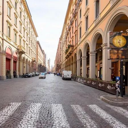 Bolognaroomscom - Falegnami Boutique * Bologne