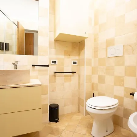 Bolognaroomscom - Falegnami Boutique * Bologna