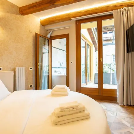 Falegnami Boutique Suites - Bolognarooms