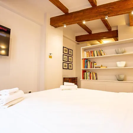 Appartement Bolognaroomscom - Falegnami Boutique