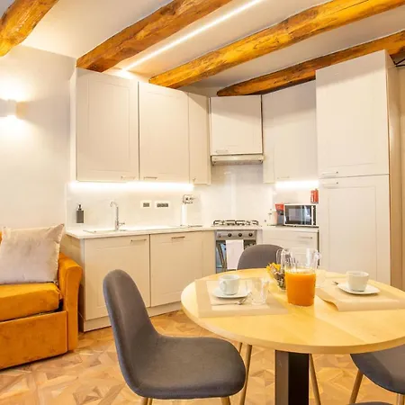 Falegnami Boutique Suites - Bolognarooms Apartment Bologna
