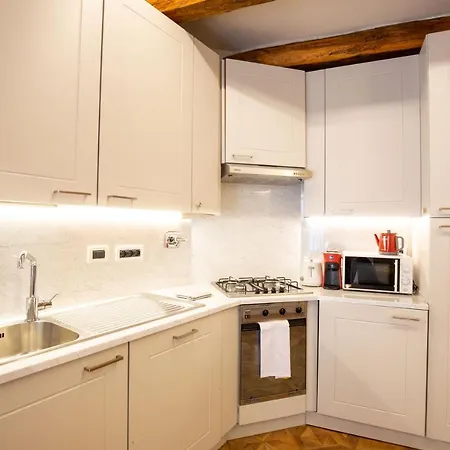 Falegnami Boutique Suites - Bolognarooms Apartment *