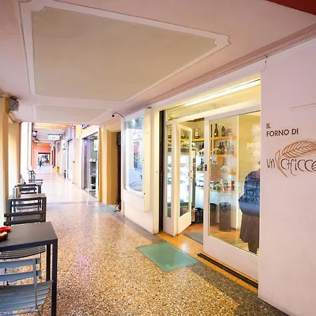 Falegnami Boutique Suites - Bolognarooms Apartment *