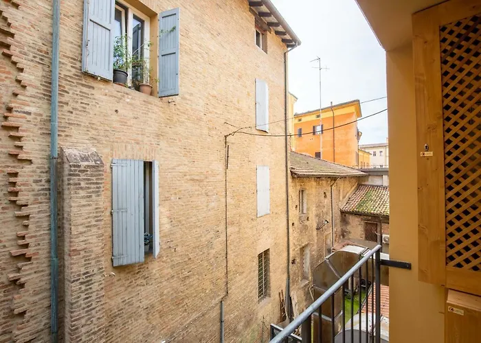 Lejlighed Bolognaroomscom - Falegnami Boutique Bologna