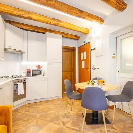 Apartment Bolognaroomscom - Falegnami Boutique Bologna