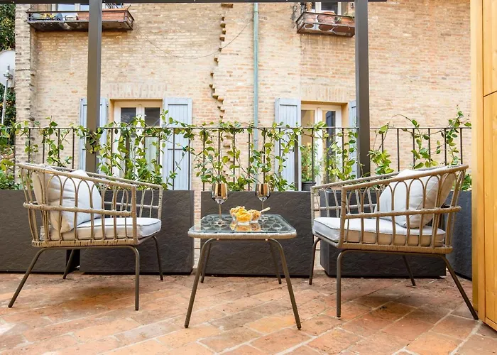 Bolognaroomscom - Falegnami Boutique Διαμέρισμα