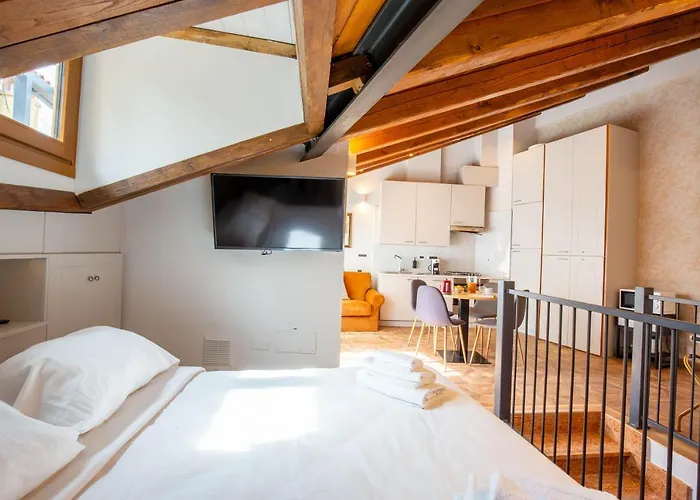 Bolognaroomscom - Falegnami Boutique * Μπολόνια