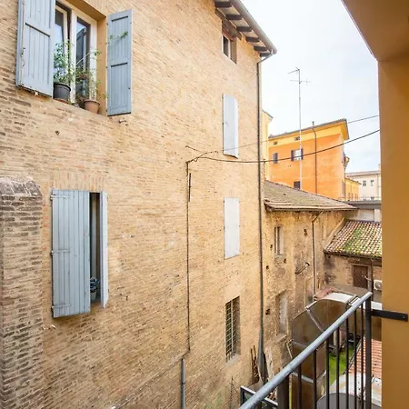 Apartment Bolognaroomscom - Falegnami Boutique Bologna